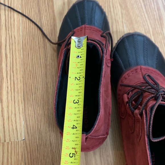 Sorel Red and Black Winter Boots - Picture 16 of 16